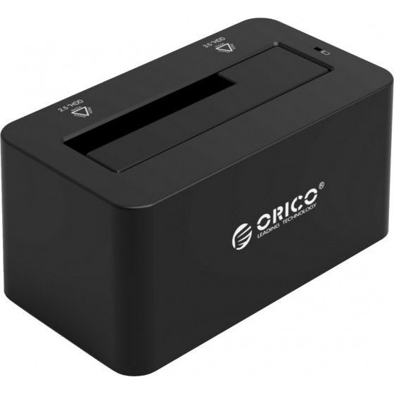 ORICO docking station...