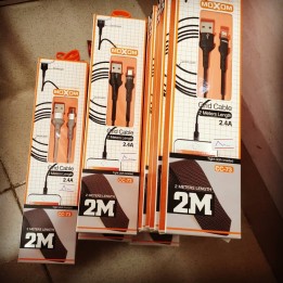 Moxom CC-73 2.4a Fast Charging & Data Transmission 2 Meter Length Grid Cable IPHONE